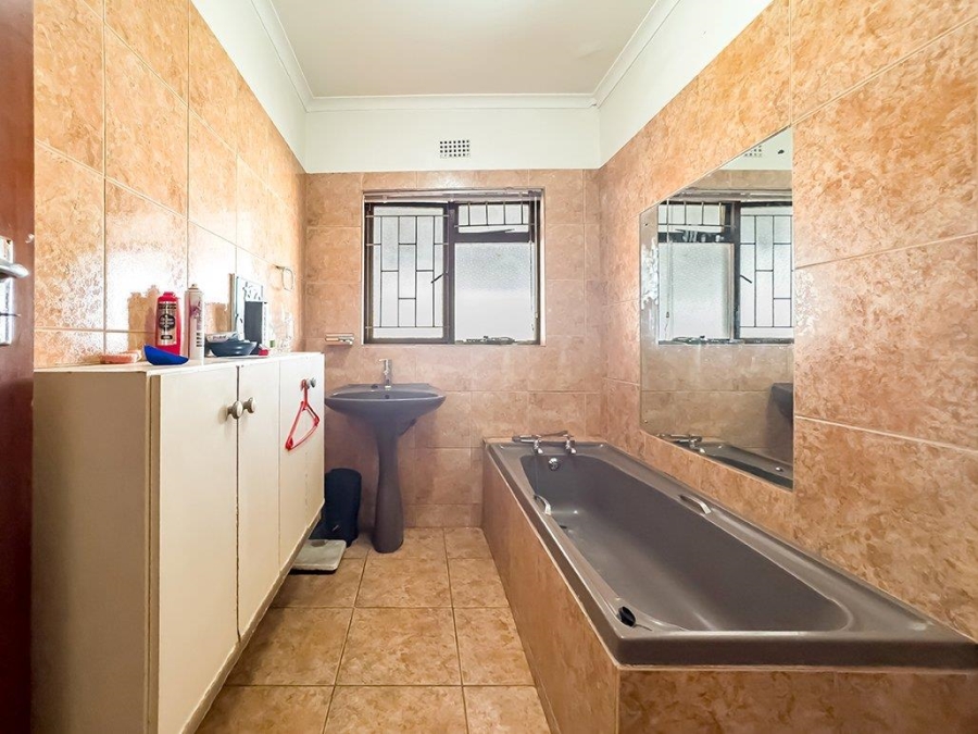 3 Bedroom Property for Sale in Belhar Western Cape